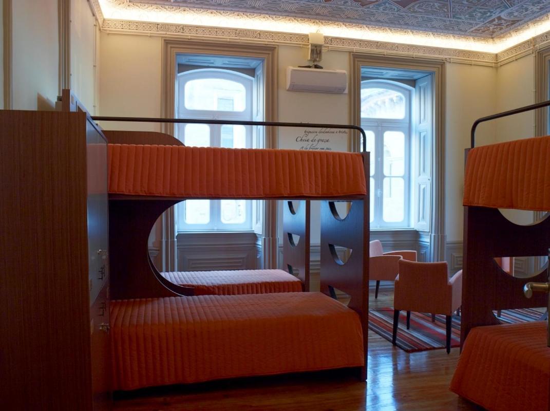 Serenata Hotel & Hostel コインブラ エクステリア 写真