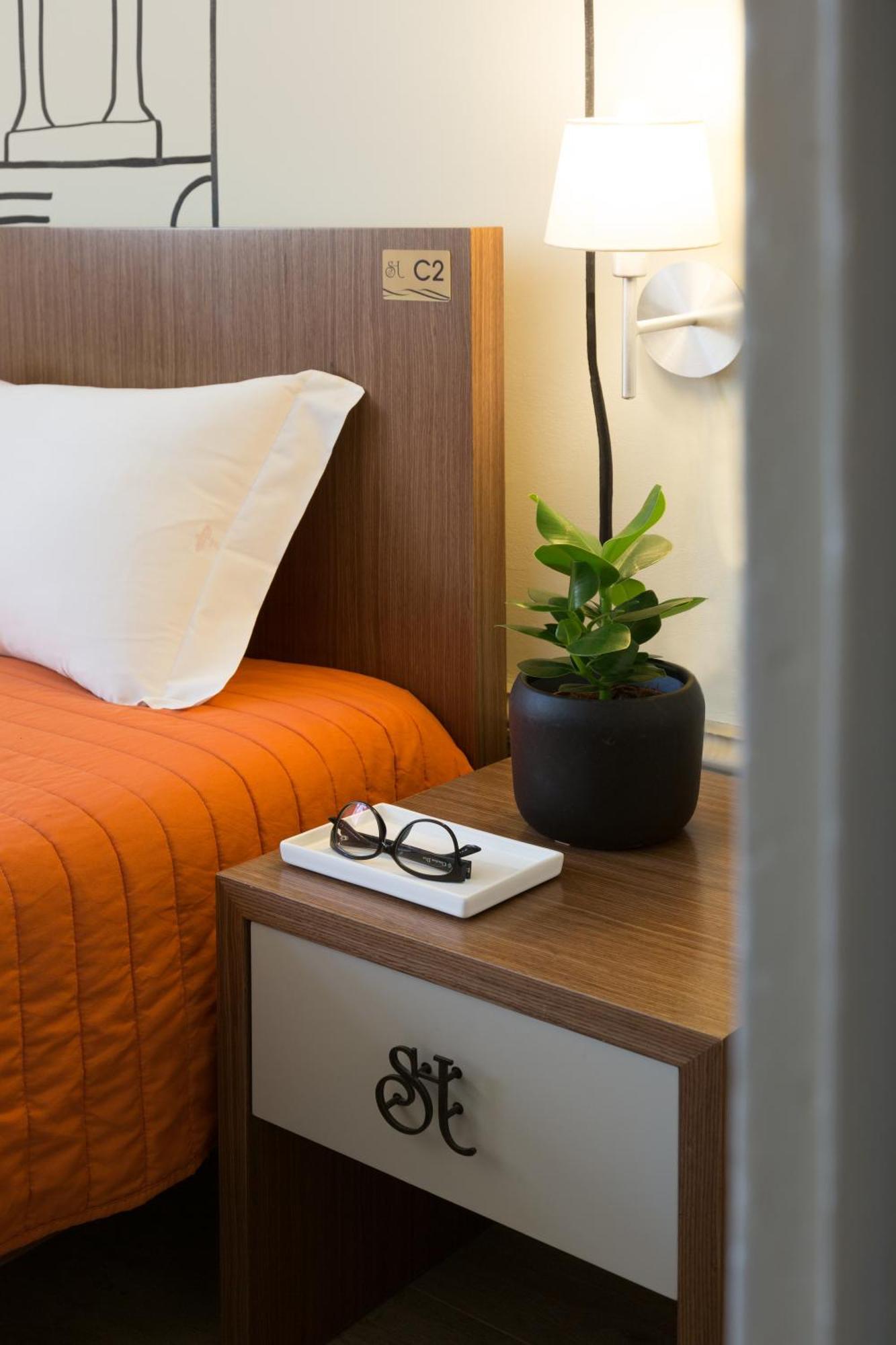 Serenata Hotel & Hostel コインブラ エクステリア 写真