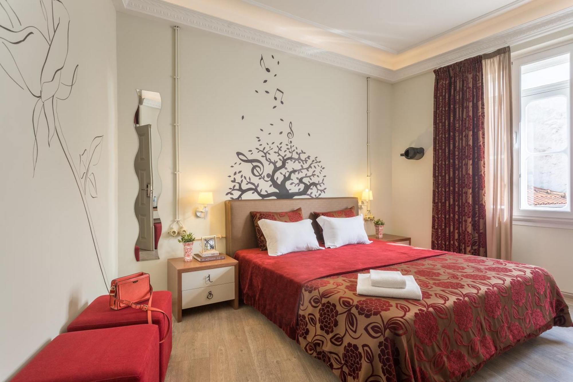 Serenata Hotel & Hostel コインブラ エクステリア 写真