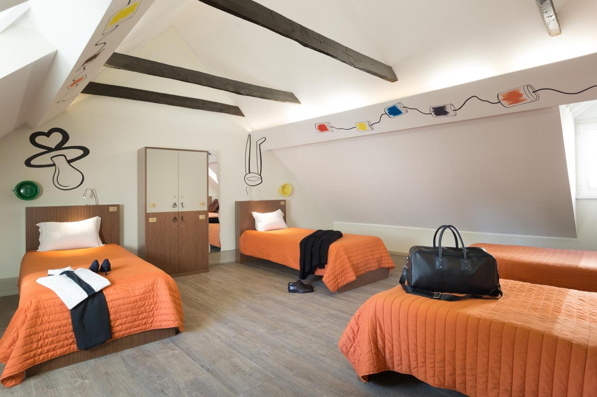 Serenata Hotel & Hostel コインブラ エクステリア 写真