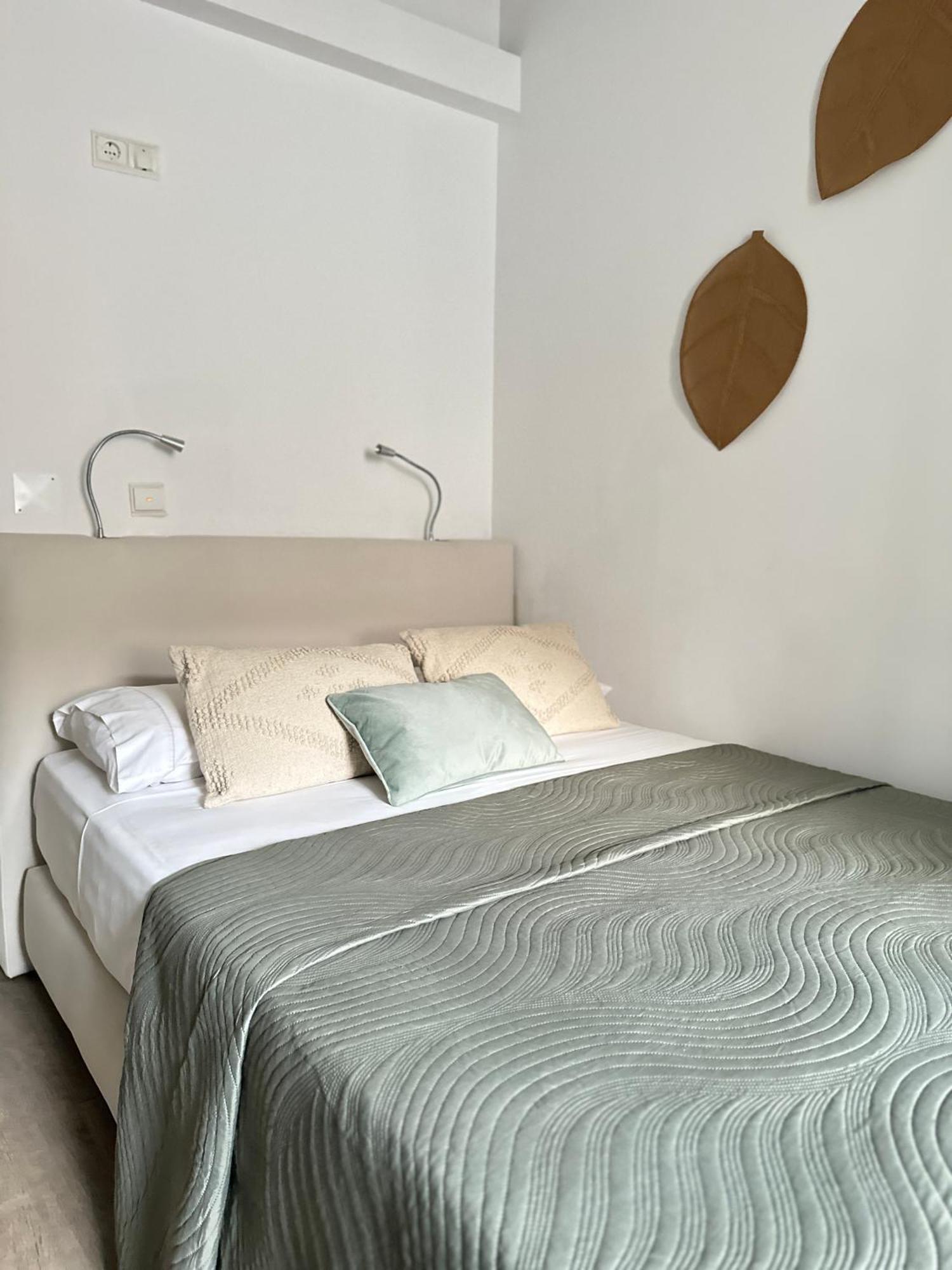 Serenata Hotel & Hostel コインブラ エクステリア 写真